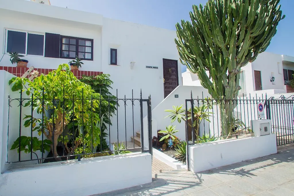 Casa Costa Mera Hotel Puerto del Carmen  0*, Puerto del Carmen (Lanzarote)